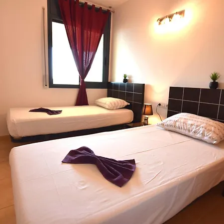 Apartamento Con Piscina Y Vistas Al Mar Ref 154